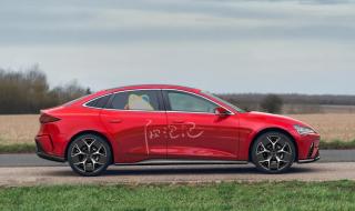 比亚迪海豹新能源汽车